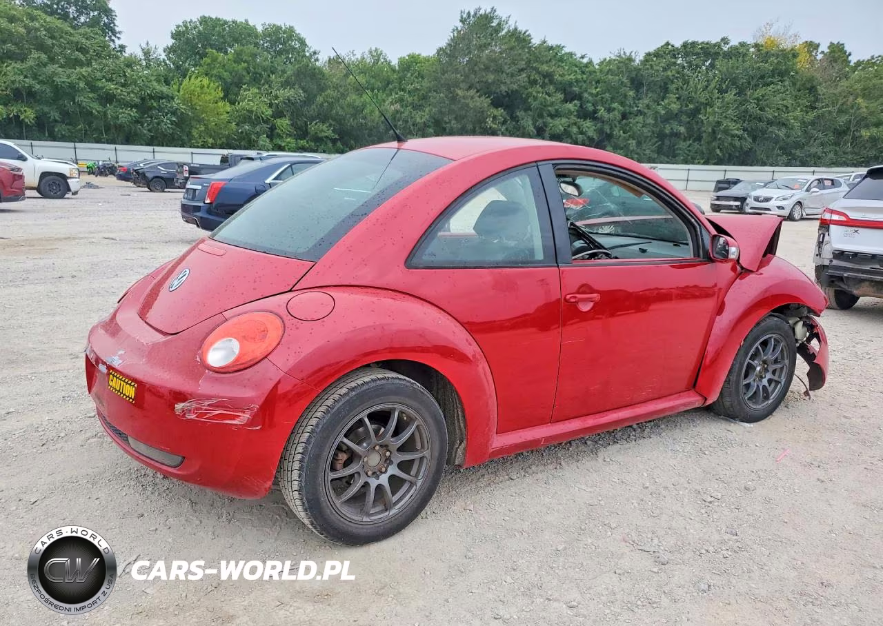 2010 Volkswagen New Beetle VIN:3VWPG3AG0AM004116 - 3