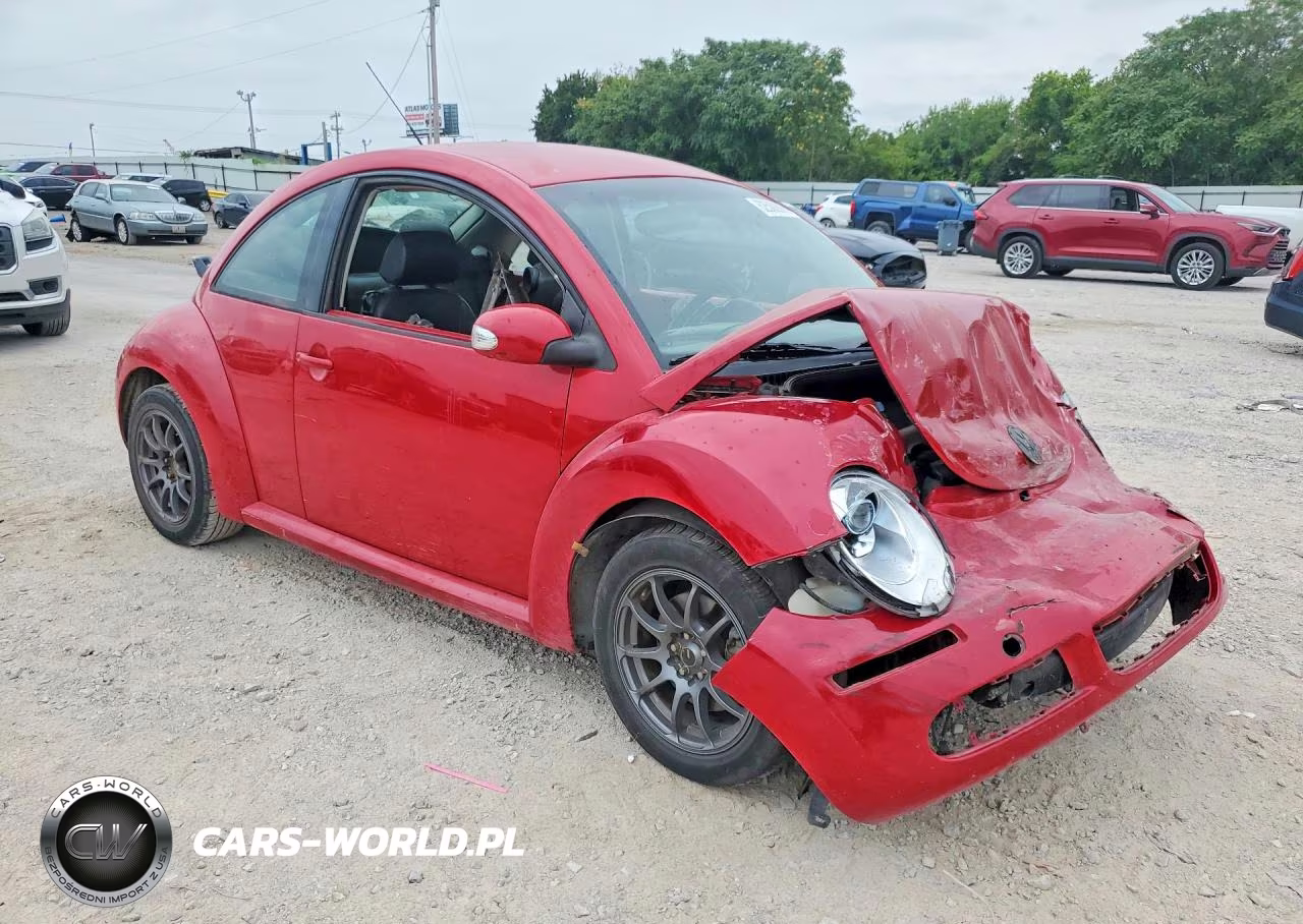 2010 Volkswagen New Beetle VIN:3VWPG3AG0AM004116 - 4