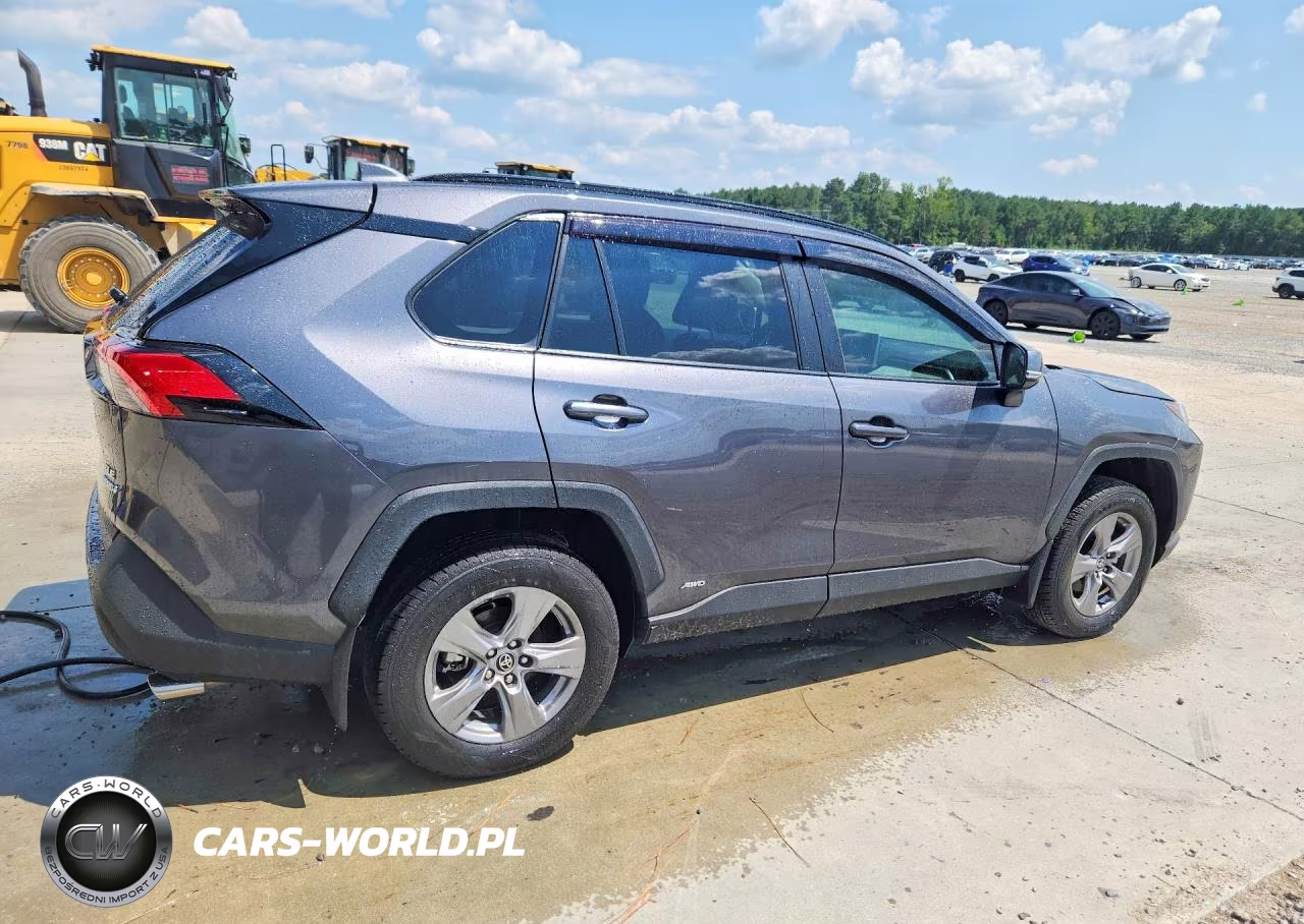 2024 Toyota Rav4 Hybrid Xle VIN:4T3RWRFV1RU119309 - 3