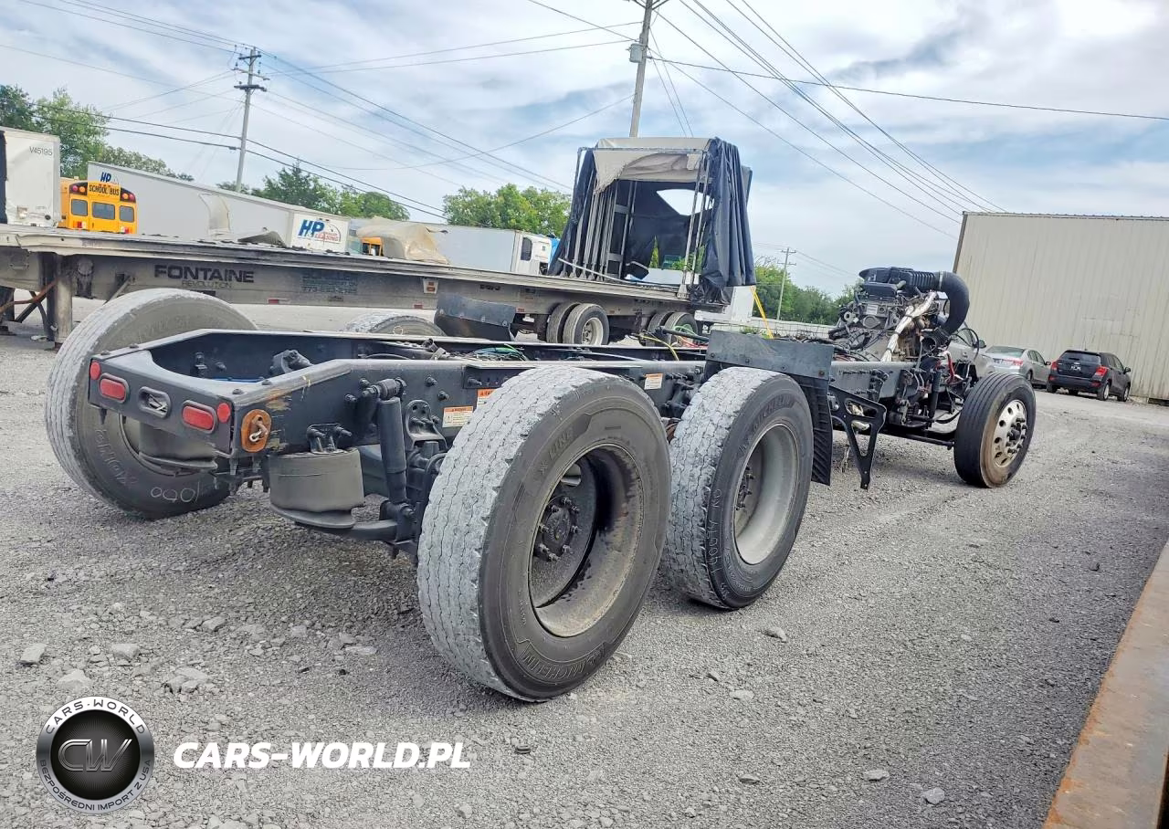 2023 Freightliner Cascadia 126 Truck Cab And Chassis VIN:3AKJHHDR7PSUB1157 - 3