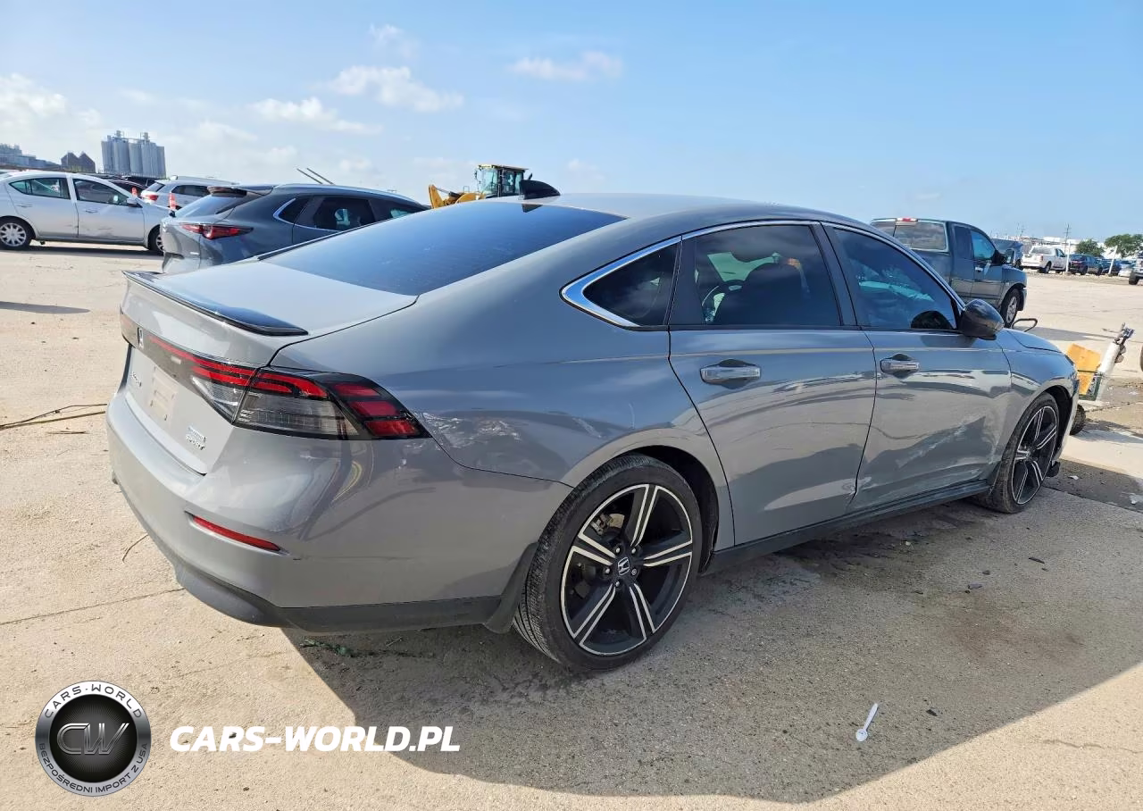 2024 Honda Accord Hybrid Sport VIN:1HGCY2F54RA001925 - 3