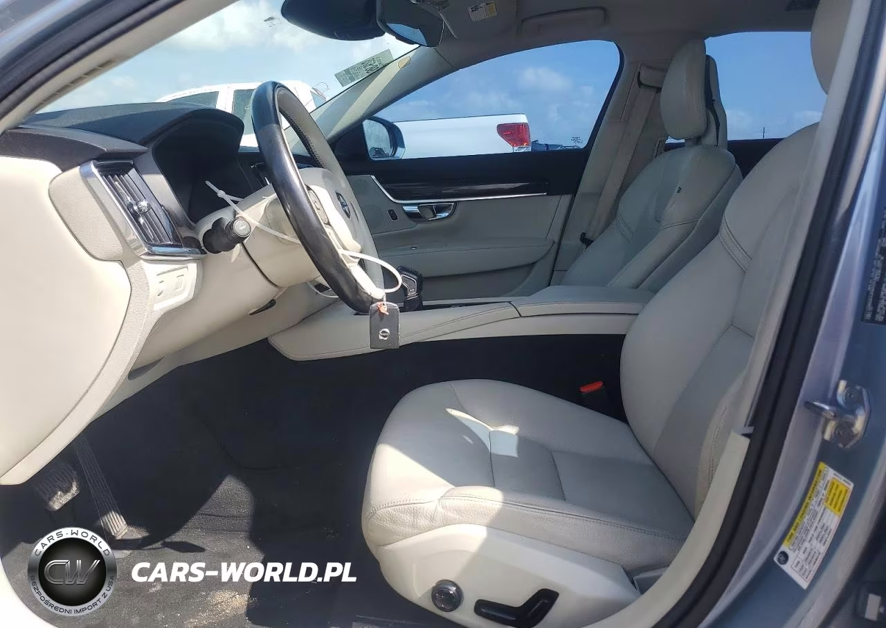 2018 Volvo S90 T5 Momentum VIN:LVY982AK4JP007224 - 7