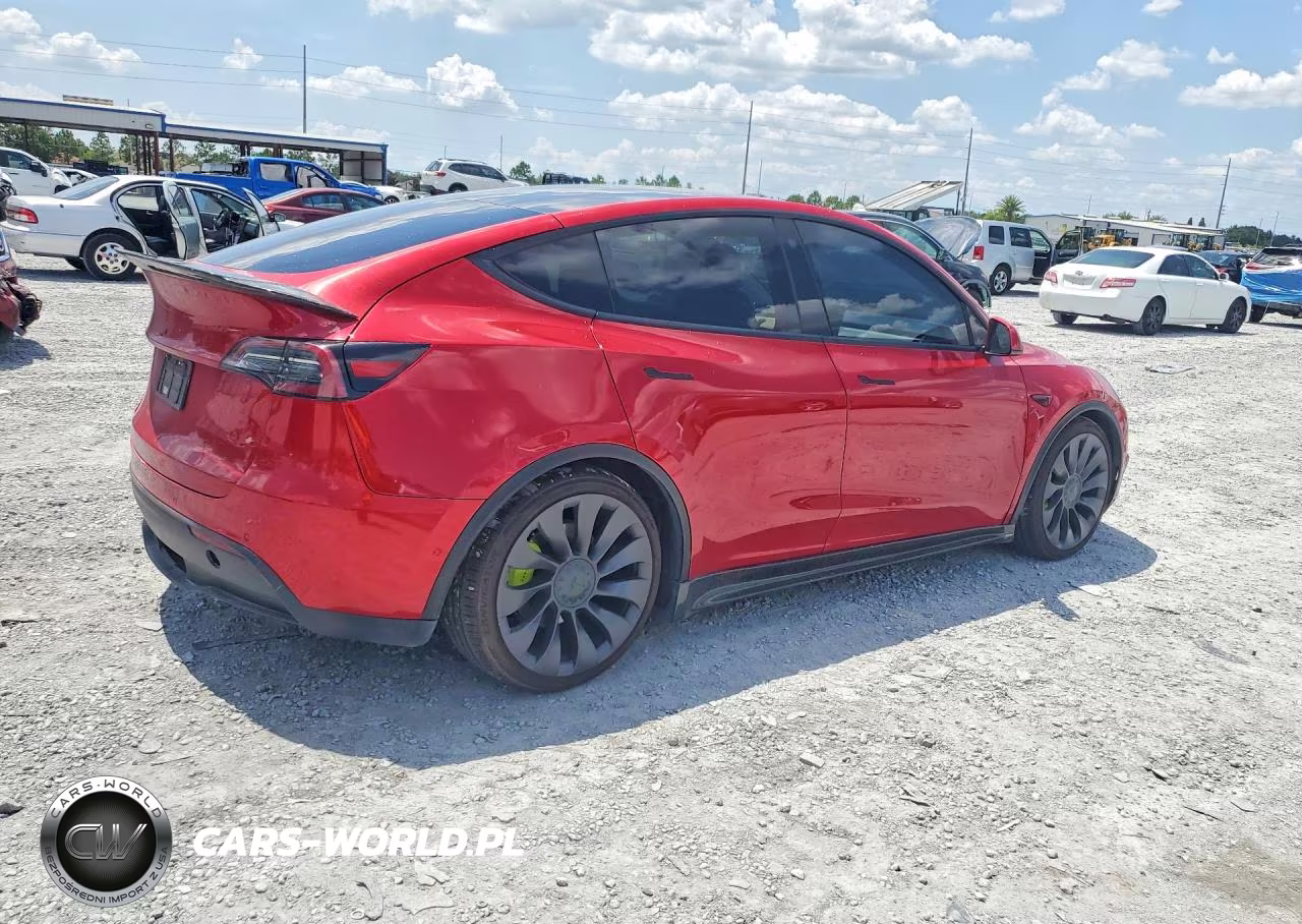 2021 Tesla Model Y VIN:5YJYGDEF7MF197484 - 3