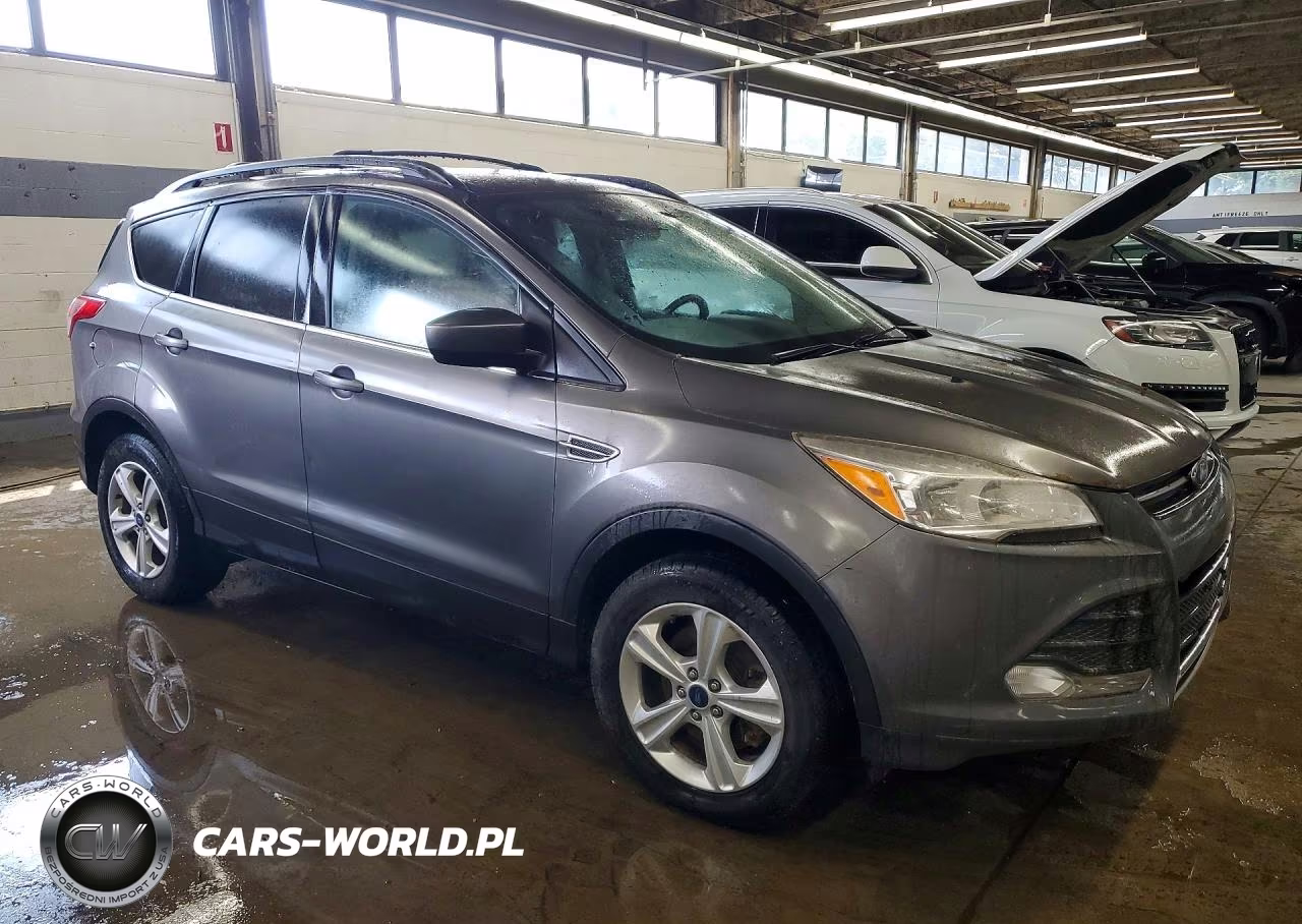 2013 Ford Escape Se VIN:1FMCU9G98DUB29575 - 4