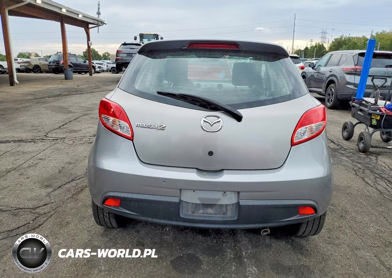 2011 Mazda Mazda2 VIN:JM1DE1HYXB0103352 - 6