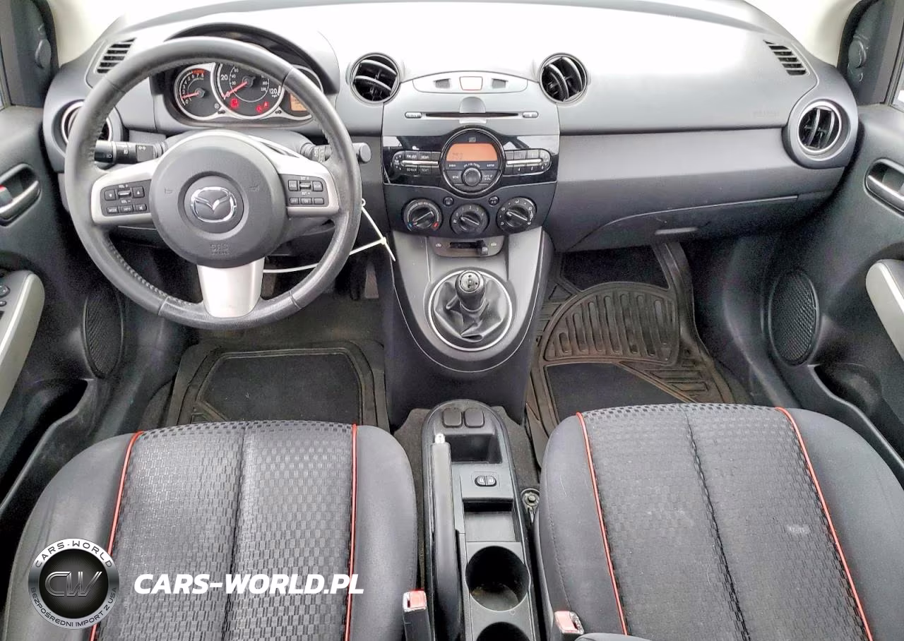 2011 Mazda Mazda2 VIN:JM1DE1HYXB0103352 - 8