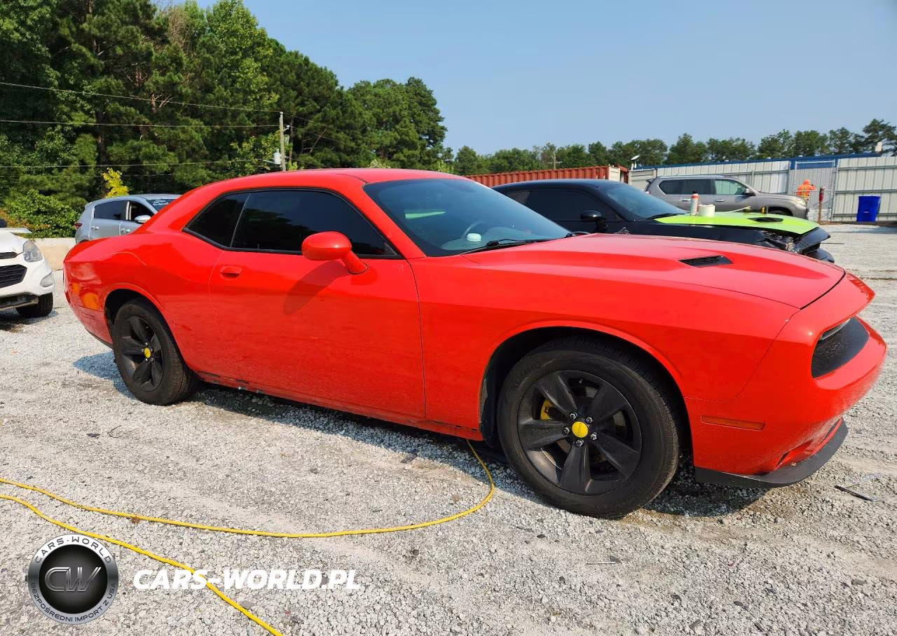 2016 Dodge Challenger Sxt VIN:2C3CDZAG5GH353622 - 4