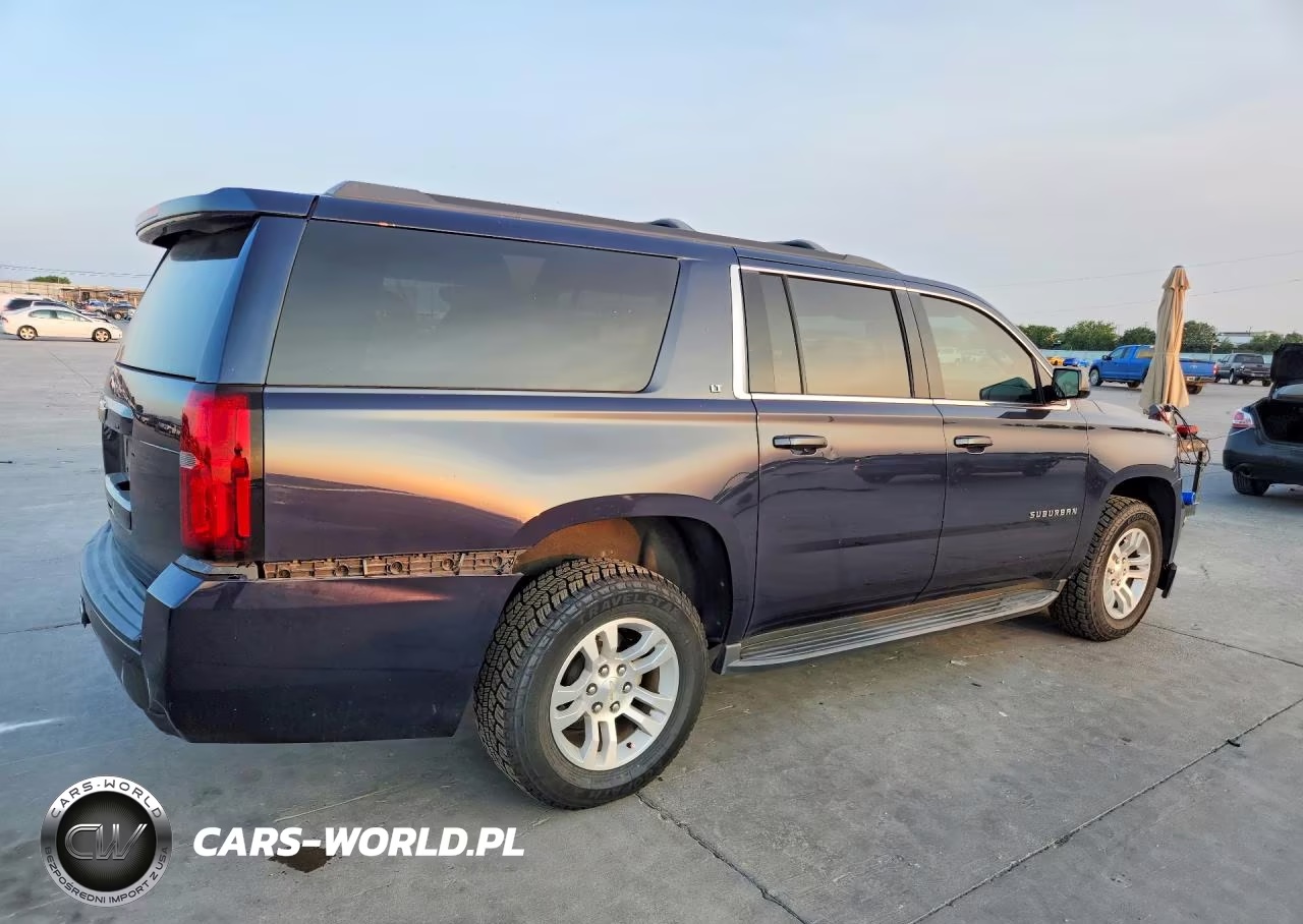 2020 Chevrolet Suburban C1500 Lt VIN:1GNSCHKC6LR142317 - 3