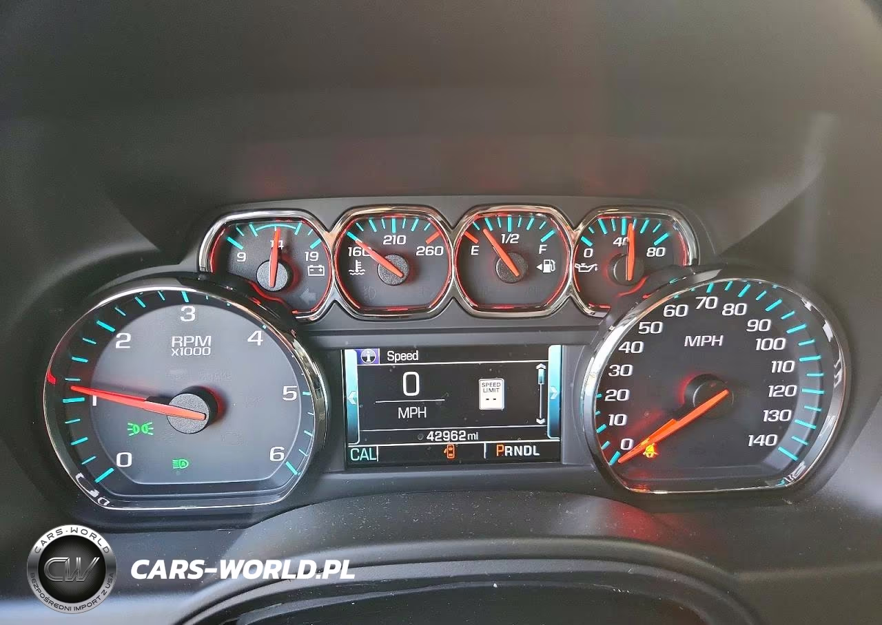 2020 Chevrolet Suburban C1500 Lt VIN:1GNSCHKC6LR142317 - 9