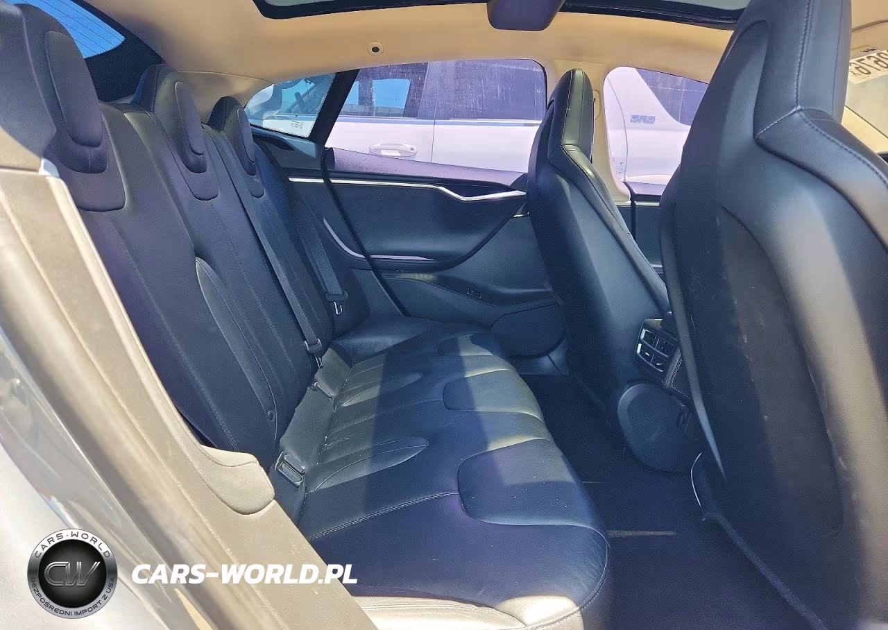 2014 Tesla Model S VIN:5YJSA1S11EFP45124 - 10