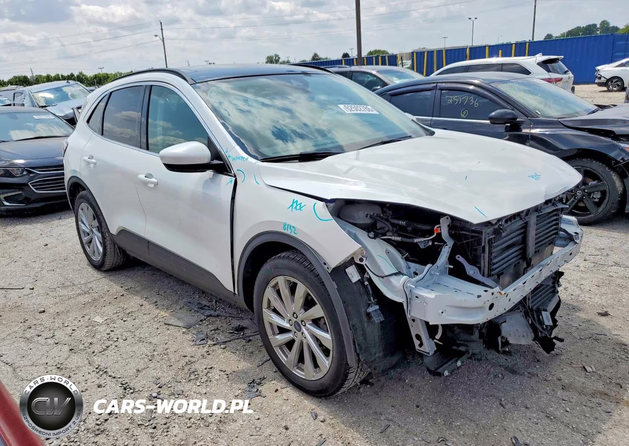 2021 Ford Escape Titanium VIN:1FMCU9J97MUB16244 - 4