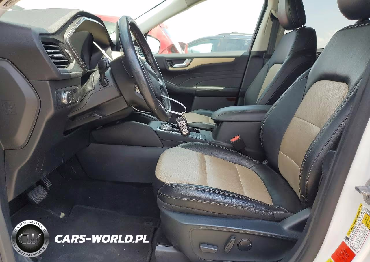 2021 Ford Escape Titanium VIN:1FMCU9J97MUB16244 - 7