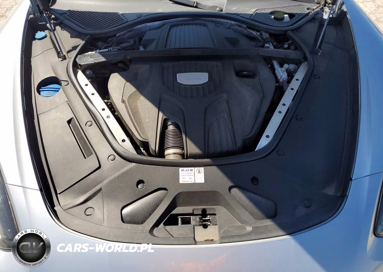 2018 Porsche Panamera 4 VIN:WP0AA2A77JL119804 - 11