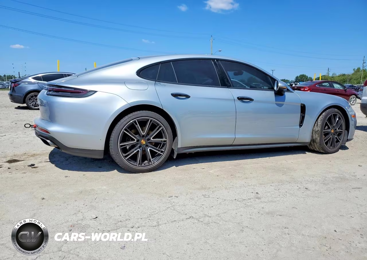 2018 Porsche Panamera 4 VIN:WP0AA2A77JL119804 - 3