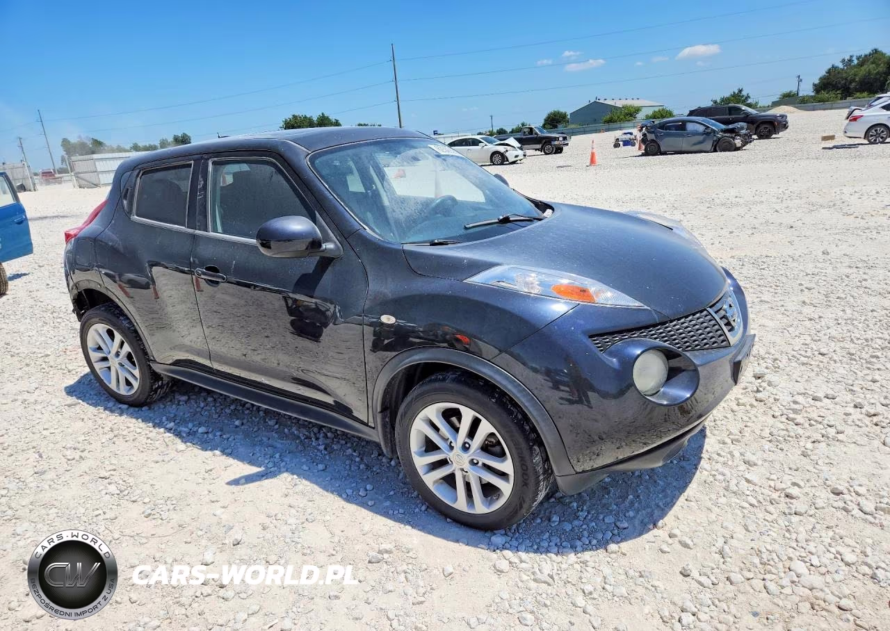 2013 Nissan Juke S VIN:JN8AF5MR4DT225927 - 4