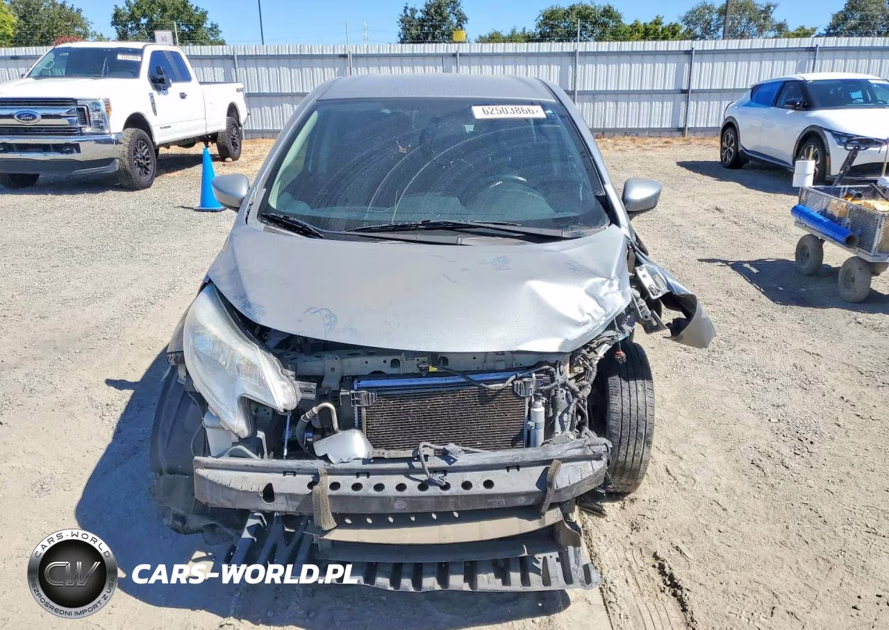 2015 Nissan Versa Note Sv VIN:3N1CE2CP9FL447170 - 5