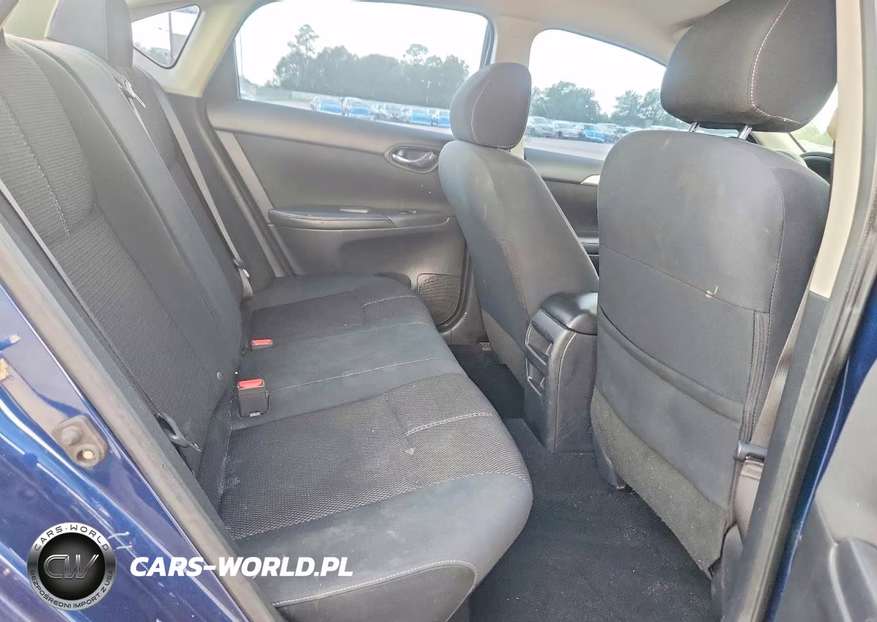 2017 Nissan Sentra S VIN:3N1AB7APXHY300586 - 10