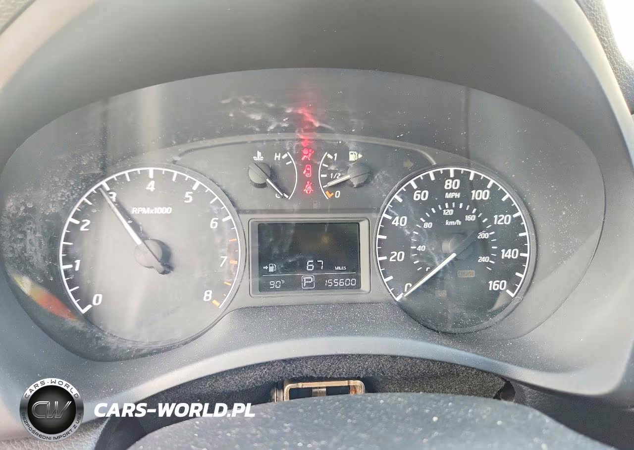 2017 Nissan Sentra S VIN:3N1AB7APXHY300586 - 9