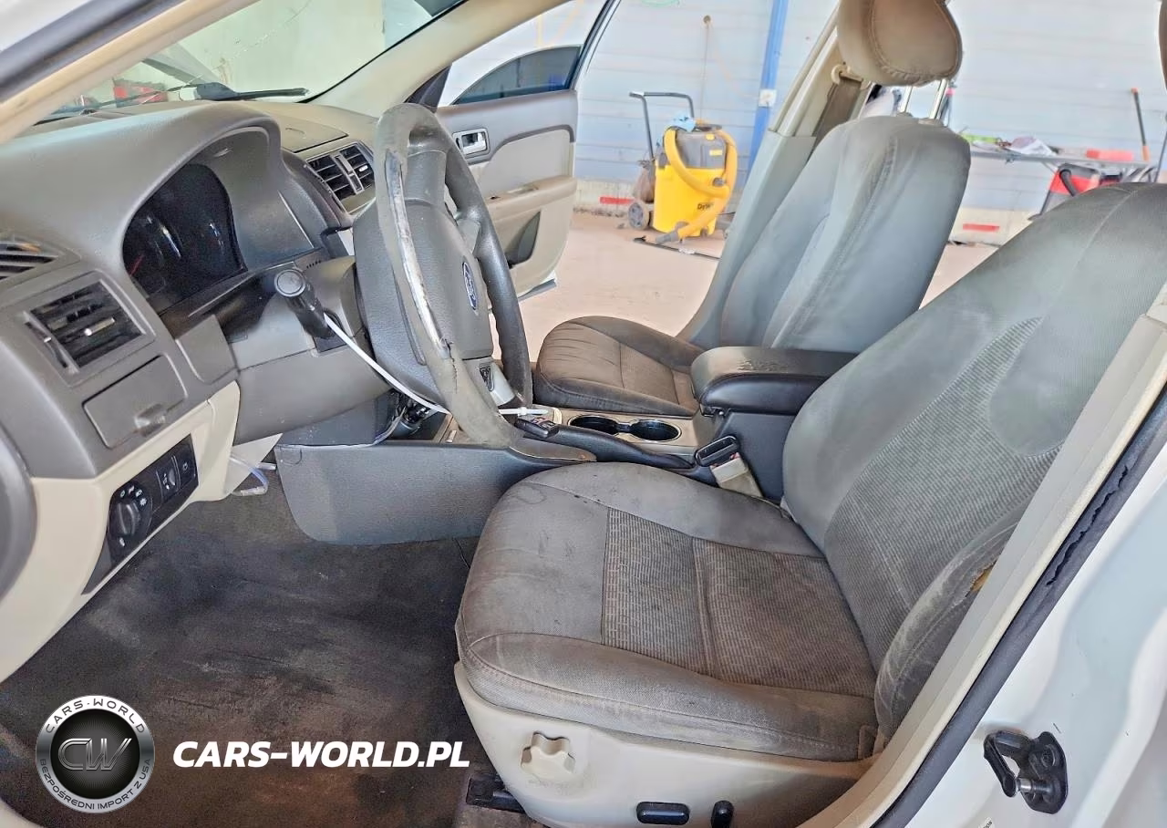 2012 Ford Fusion Se VIN:3FAHP0HA1CR333118 - 7