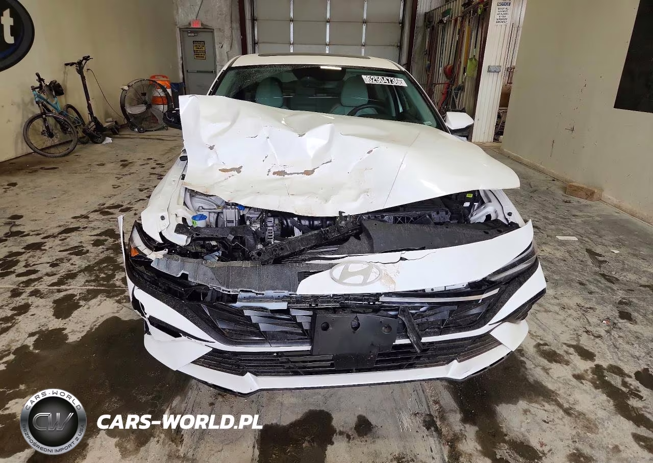 2025 Hyundai Elantra Limited VIN:KMHLP4DG1SU033085 - 5