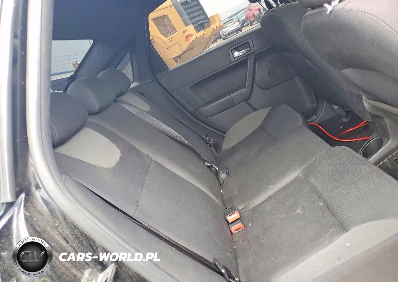 2009 Ford Focus Ses VIN:1FAHP36N99W255605 - 10