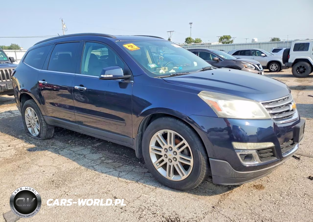 2015 Chevrolet Traverse Lt VIN:1GNKRGKD8FJ105984 - 4