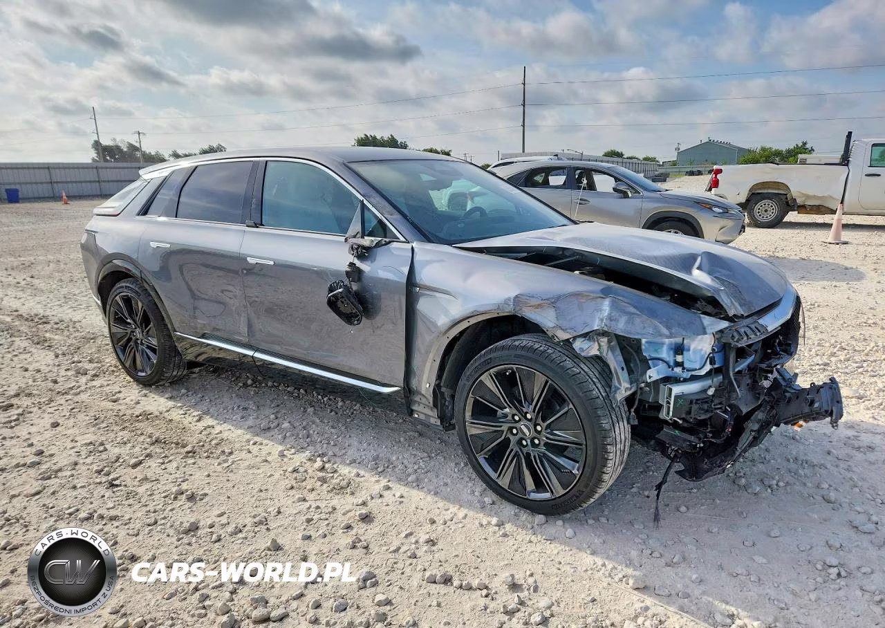 2023 Cadillac Lyriq Luxury VIN:1GYKPMRK3PZ001482 - 4