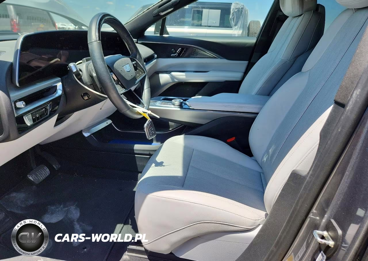 2023 Cadillac Lyriq Luxury VIN:1GYKPMRK3PZ001482 - 7