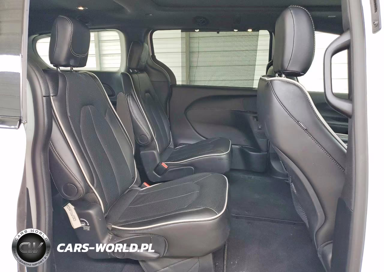 2026 Chrysler Pacifica Limited VIN:2C4RC1GG3TR180480 - 11