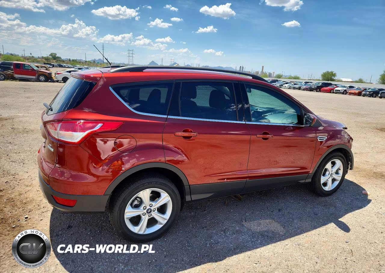 2015 Ford Escape Se VIN:1FMCU0GX8FUC63807 - 3