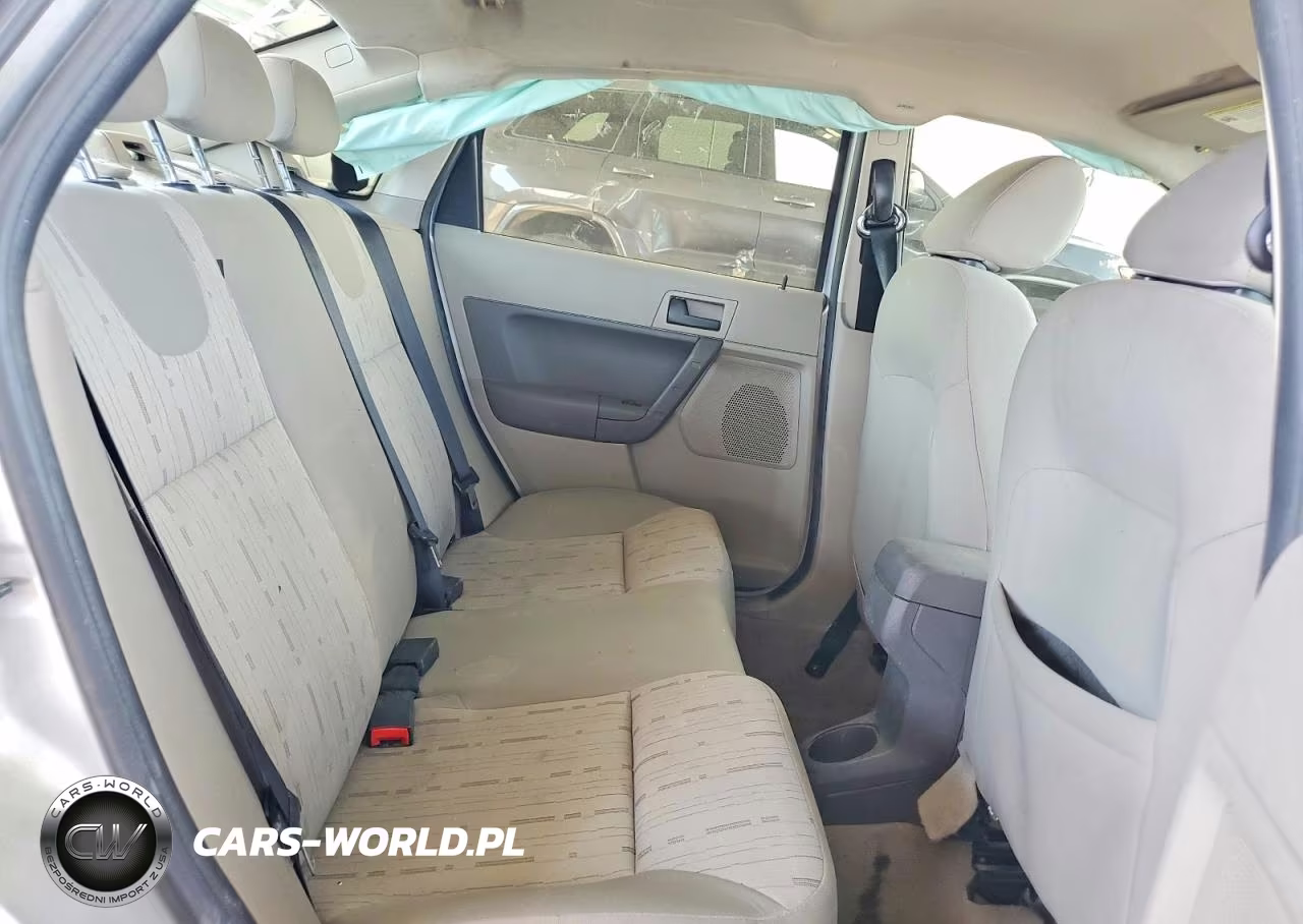 2009 Ford Focus Se VIN:1FAHP35N89W233290 - 10