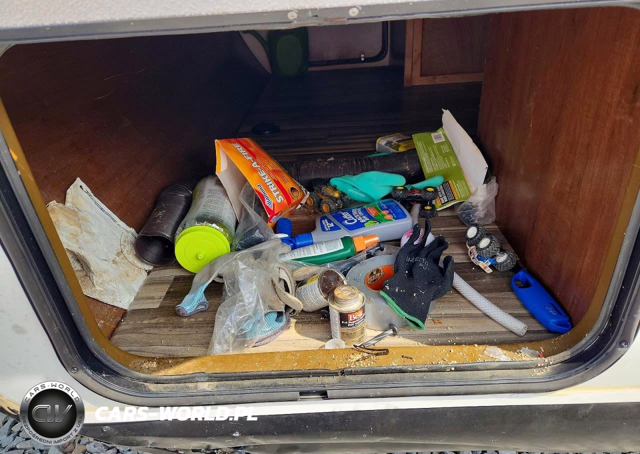 2017 Jayco Jay Flight Camper VIN:1UJBJ0BRXH1T70105 - 8