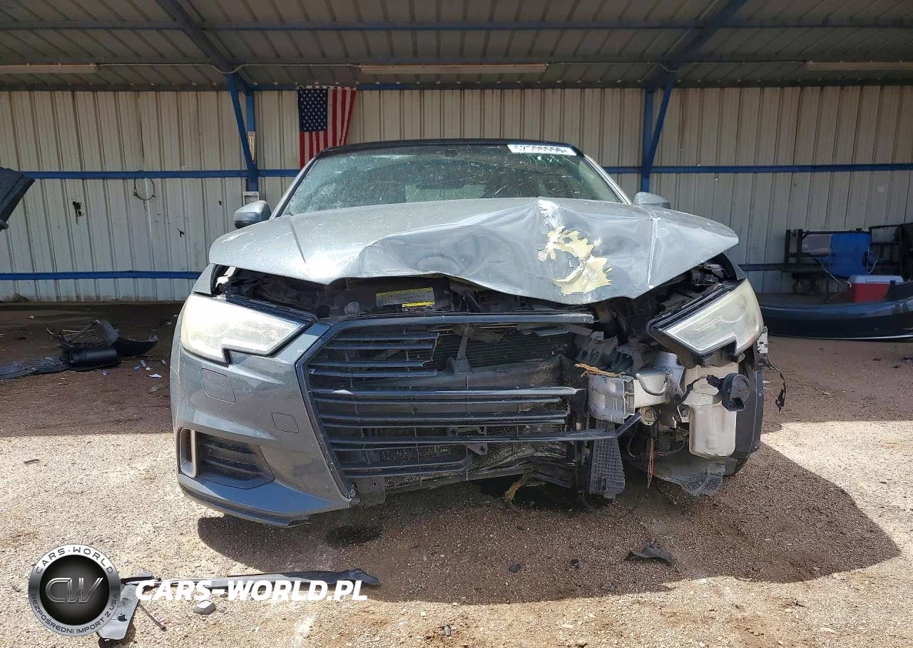 2017 Audi A3 Premium VIN:WAUAUGFF6H1041345 - 5