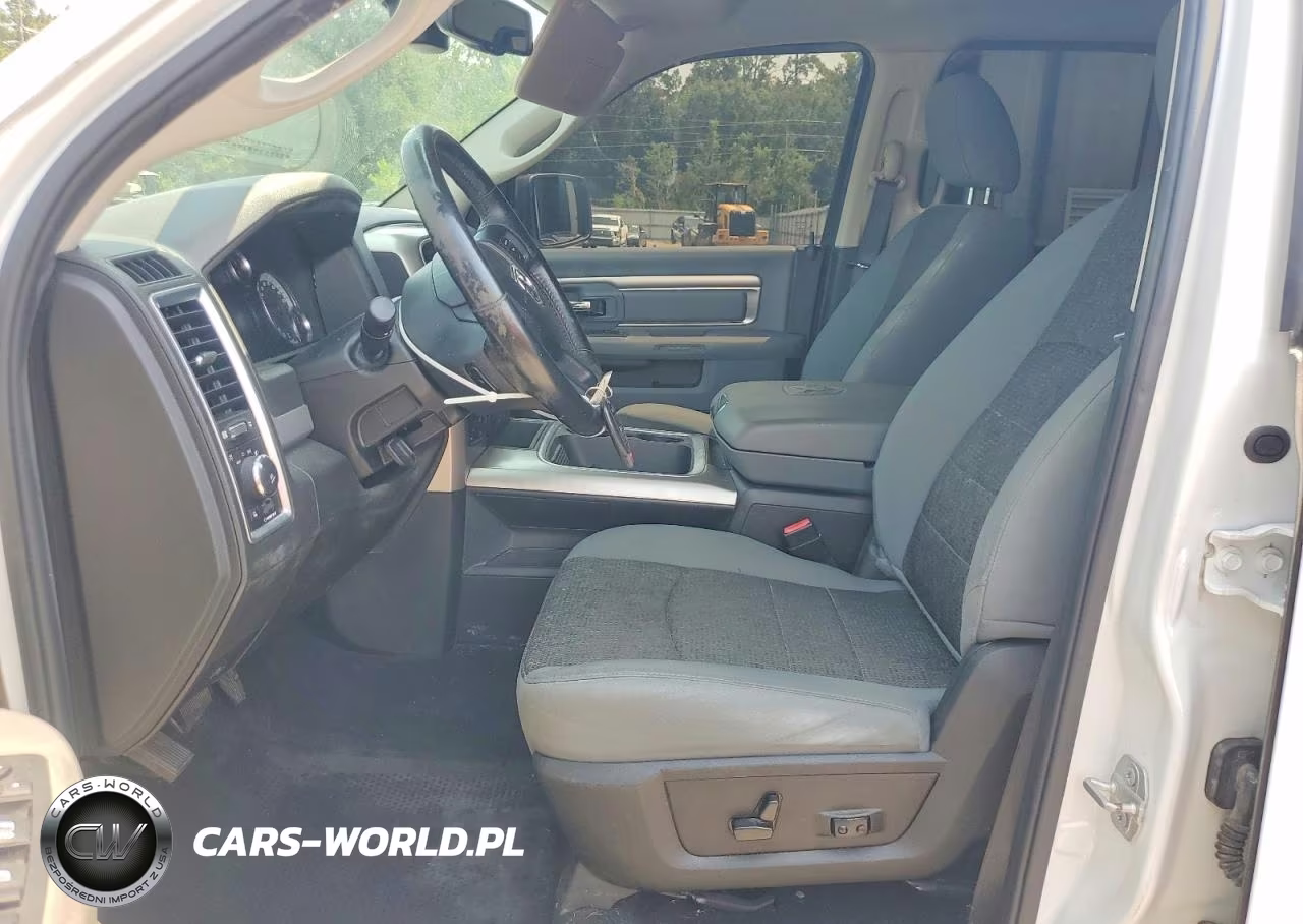 2019 Ram 1500 Classic Slt VIN:1C6RR7GT8KS690827 - 7