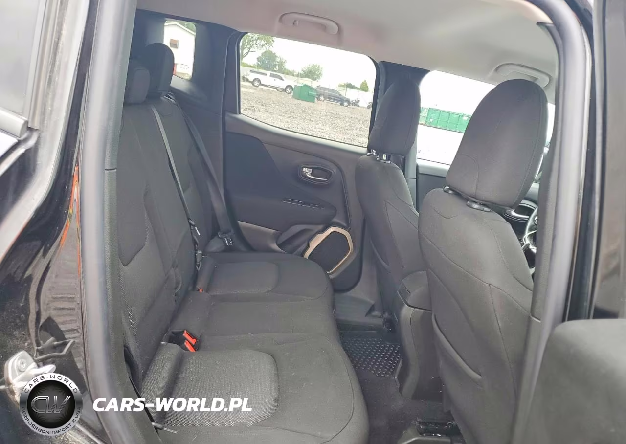 2016 Jeep Renegade Latitude VIN:ZACCJABT2GPE36585 - 10