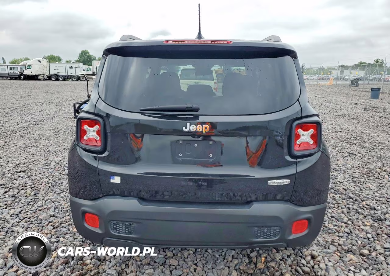2016 Jeep Renegade Latitude VIN:ZACCJABT2GPE36585 - 6