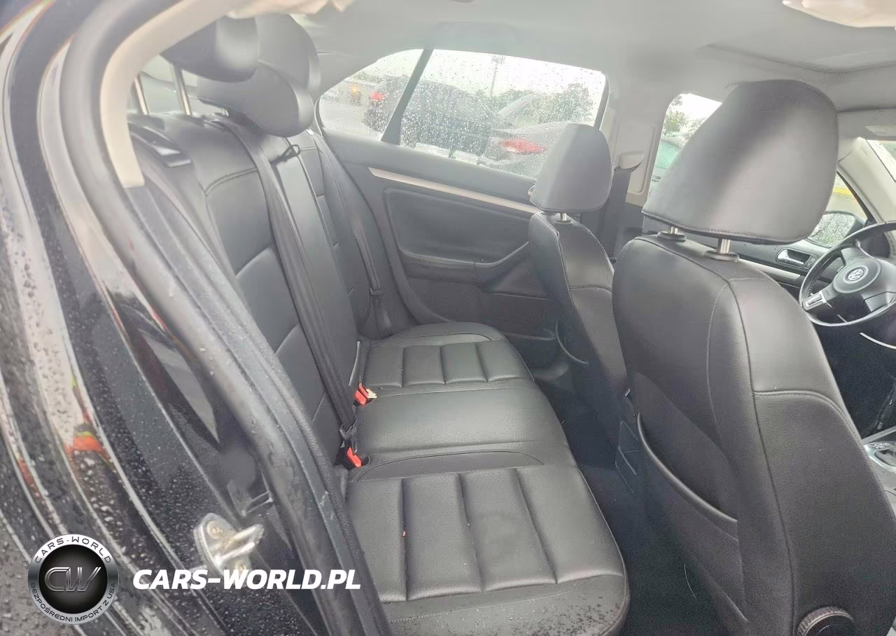 2010 Volkswagen Jetta Se VIN:3VWRZ7AJ2AM121850 - 10