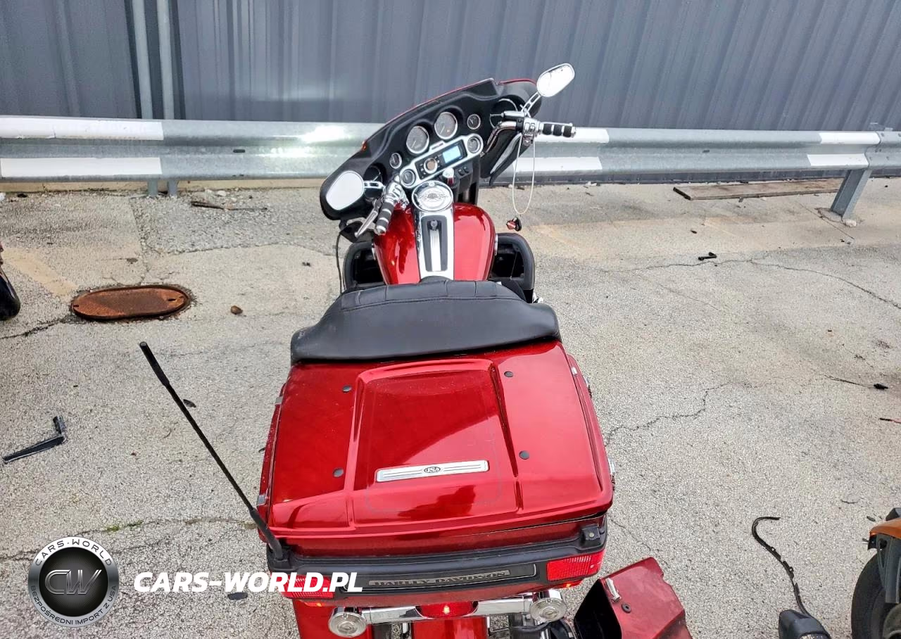 2008 Harley-Davidson Flhtcui VIN:1HD1FC4118Y688335 - 6