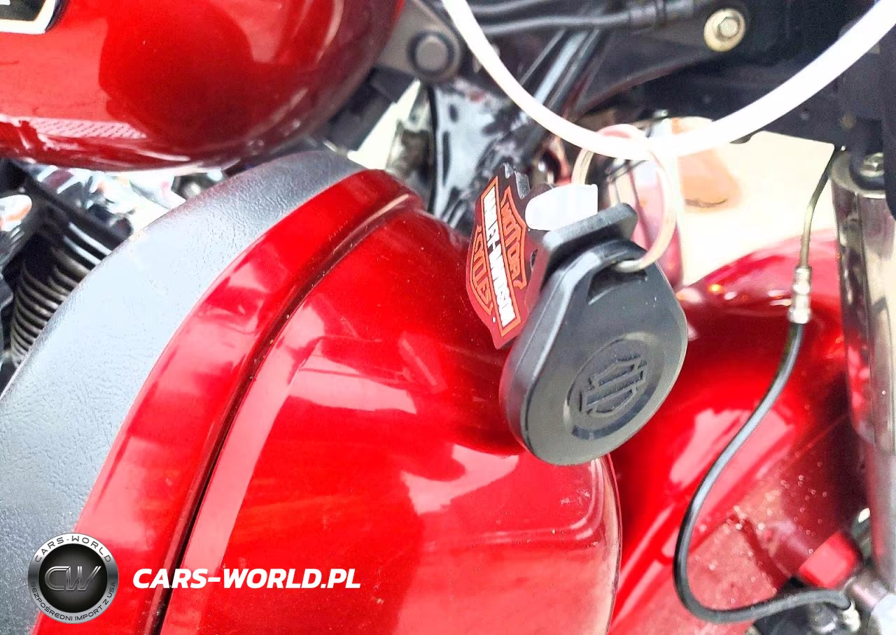 2008 Harley-Davidson Flhtcui VIN:1HD1FC4118Y688335 - 8