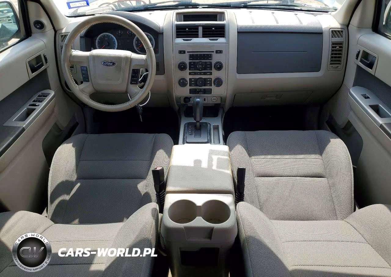 2010 Ford Escape Xlt VIN:1FMCU0D79AKB24682 - 8