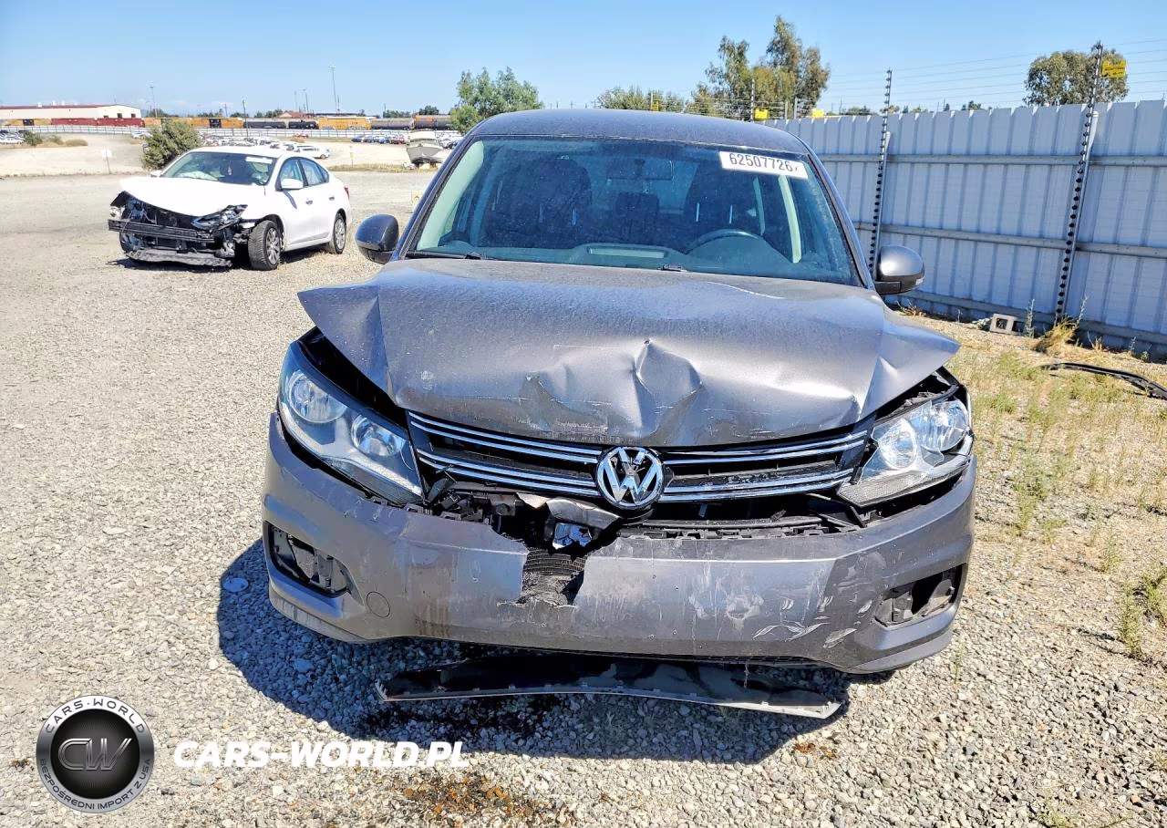 2014 Volkswagen Tiguan S VIN:WVGBV3AX5EW621354 - 5