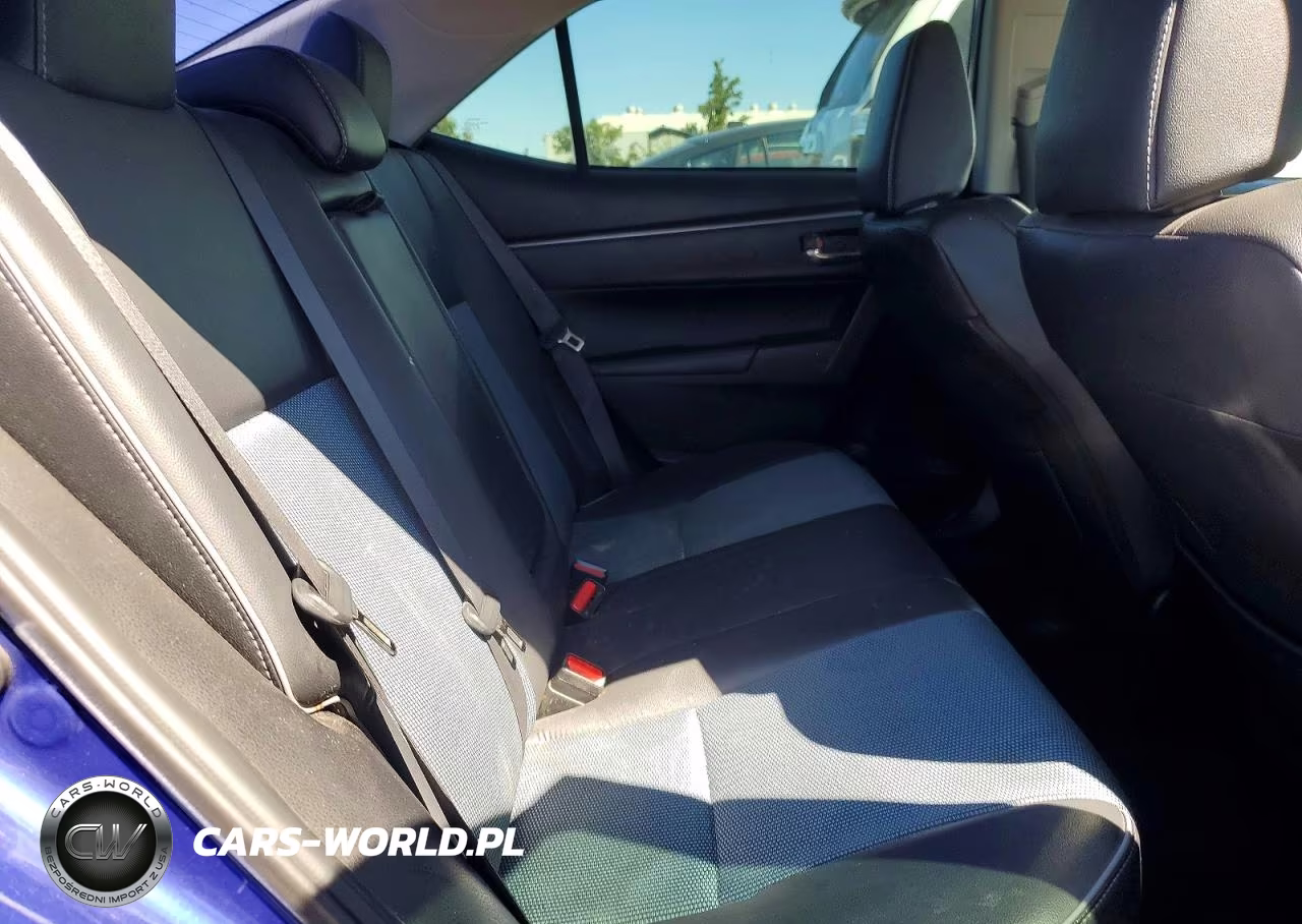 2015 Toyota Corolla S Plus VIN:5YFBURHE8FP315578 - 10