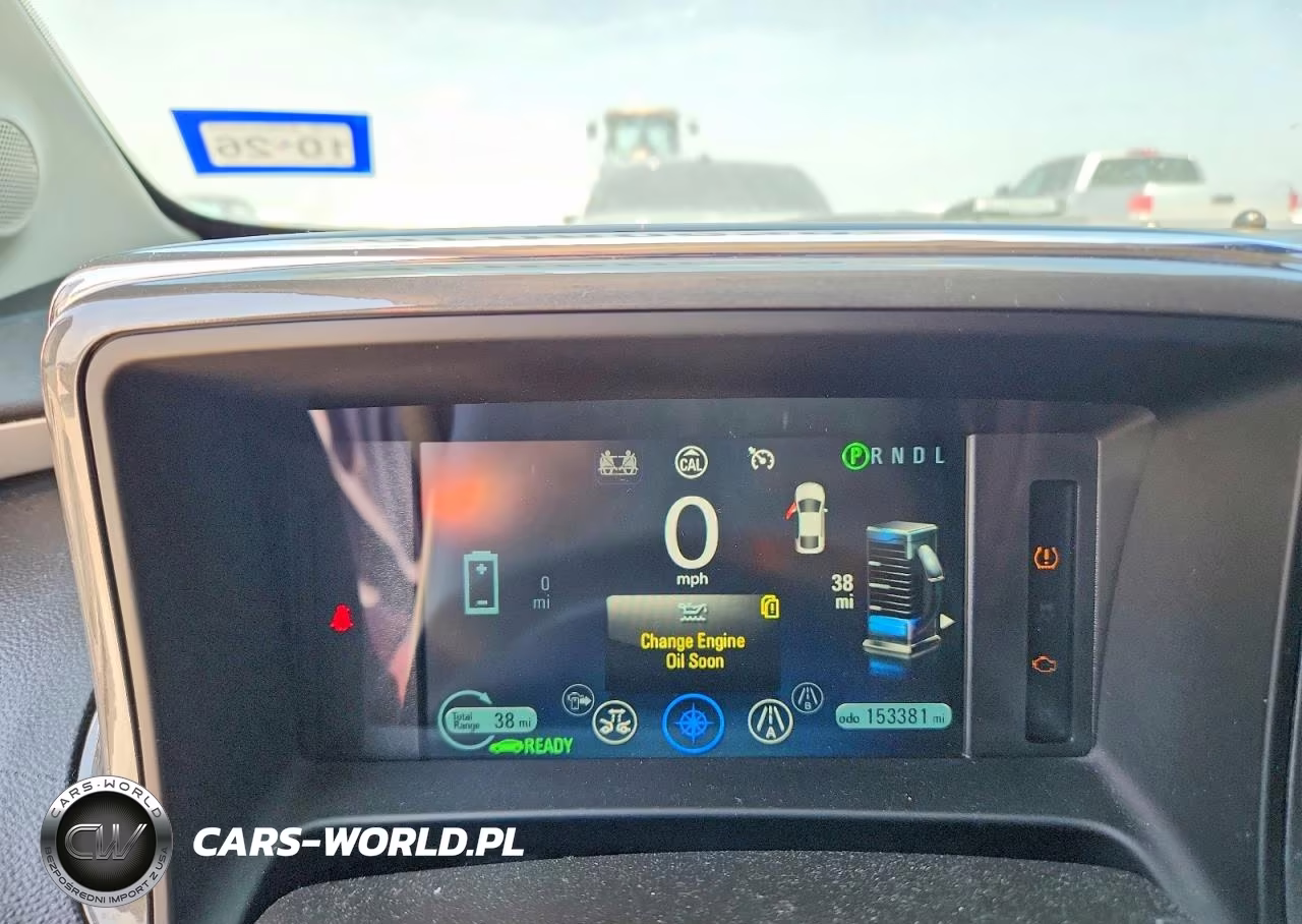 2015 Chevrolet Volt VIN:1G1RB6E4XFU139661 - 9
