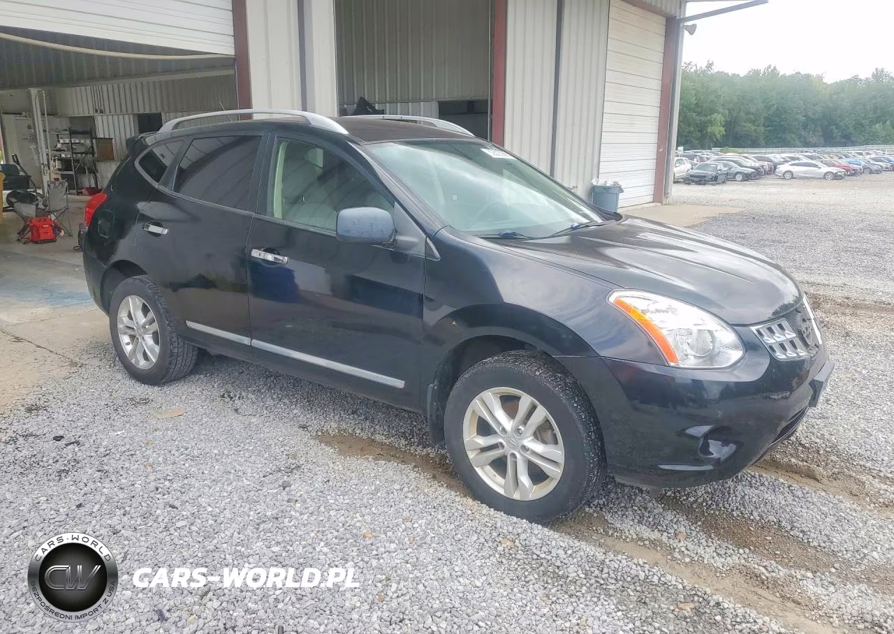 2013 Nissan Rogue S VIN:JN8AS5MVXDW617804 - 4