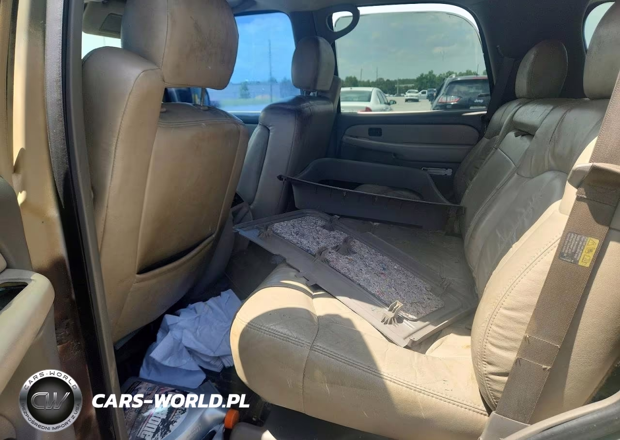2002 Chevrolet Tahoe C1500 VIN:1GNEC13Z42J275243 - 11