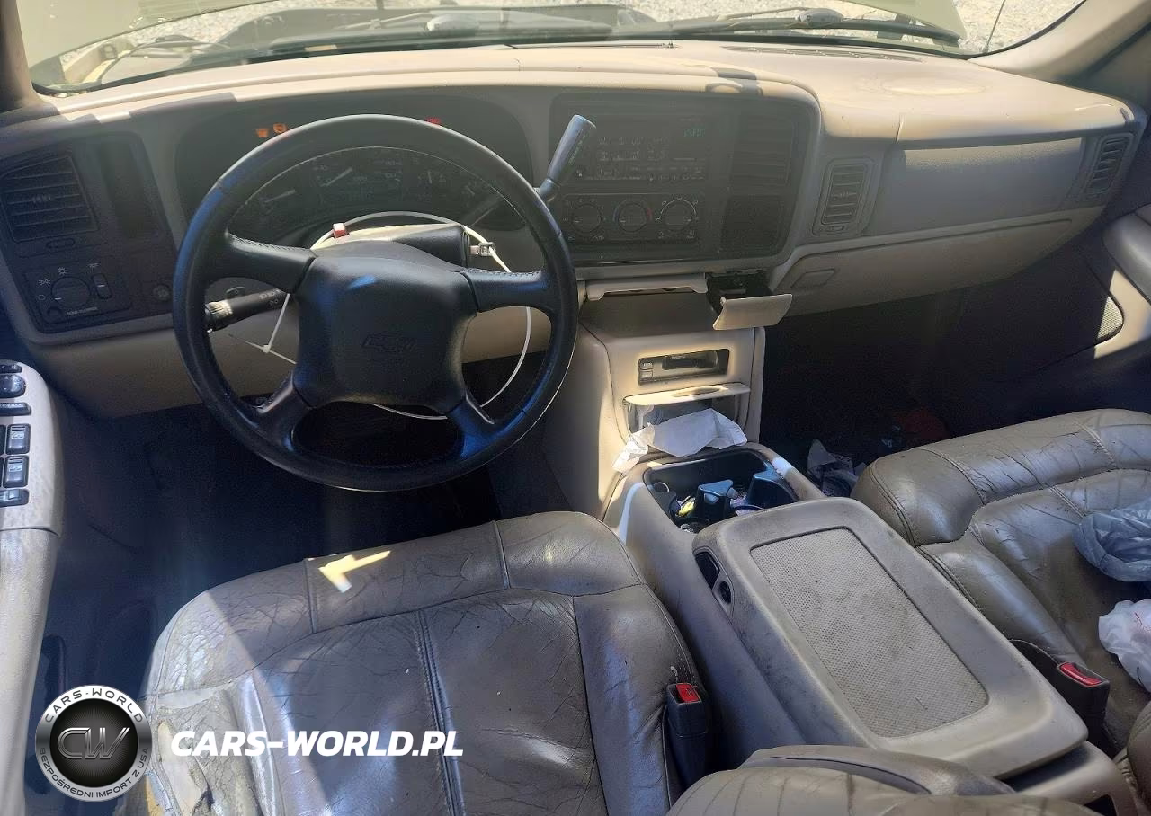 2002 Chevrolet Tahoe C1500 VIN:1GNEC13Z42J275243 - 8
