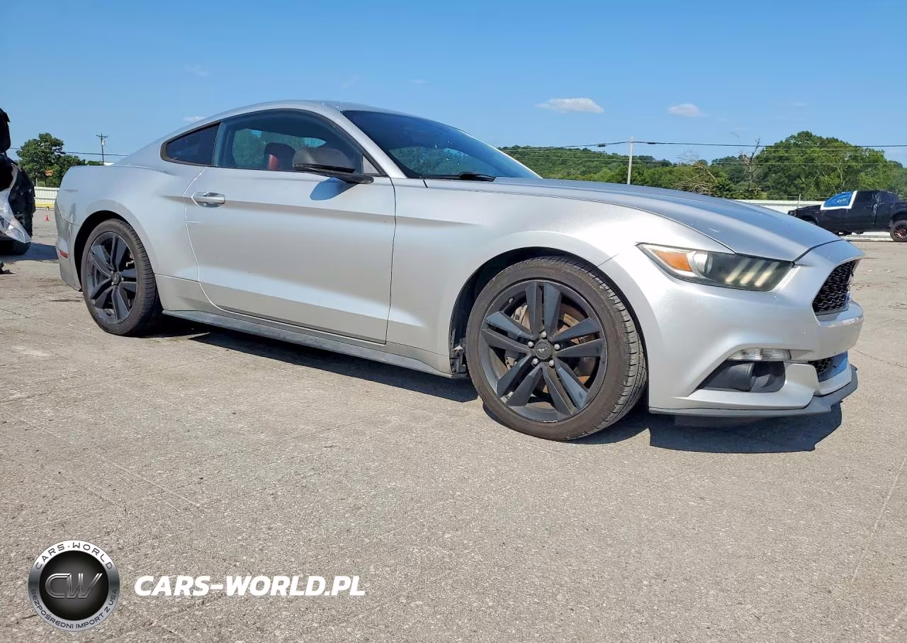 2015 Ford Mustang VIN:1FA6P8TH1F5390601 - 4
