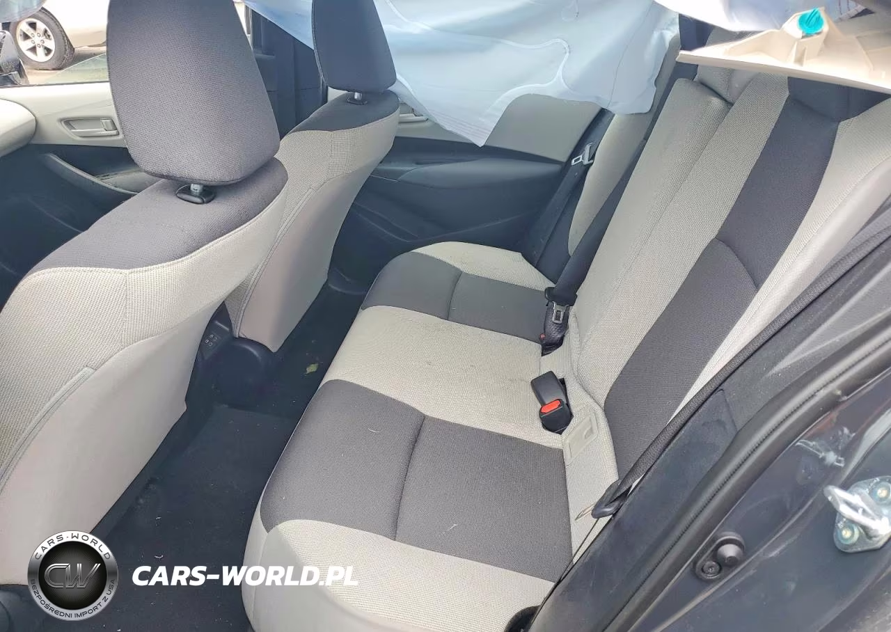2026 Toyota Corolla Le VIN:5YFB4MDE5TP360417 - 10