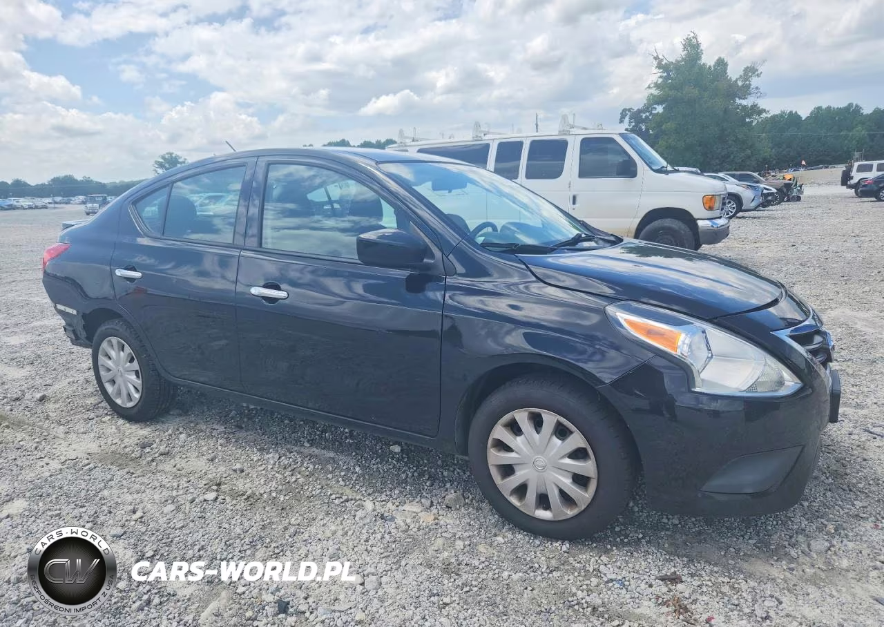 2018 Nissan Versa Sv VIN:3N1CN7AP6JL811568 - 4