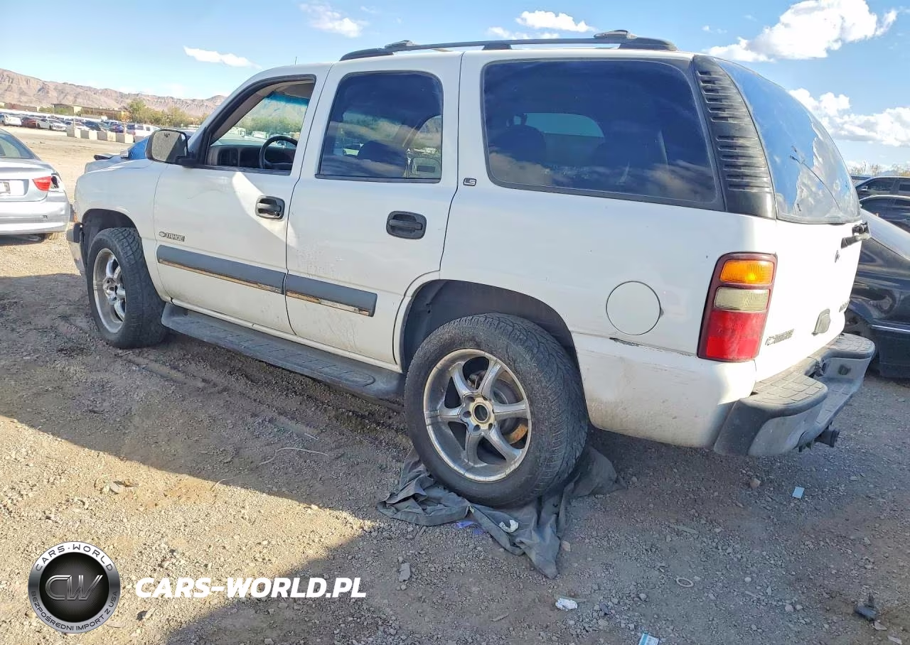 2002 Chevrolet Tahoe C1500 VIN:1GNEC13Z22R216130 - 2